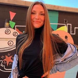 Meet your Posher, Libby